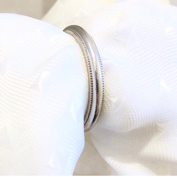 Platinum Ring SALE - Picture 4 of 5